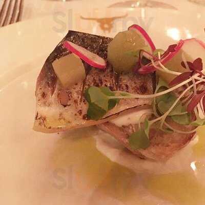 Pierre Whites Steak Alegouse