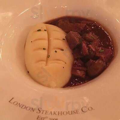 Pierre Whites Steak Alegouse