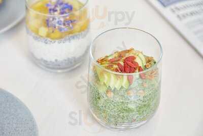 Velasquez And Van Wezel