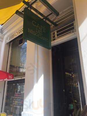 Cafe Des Negociants
