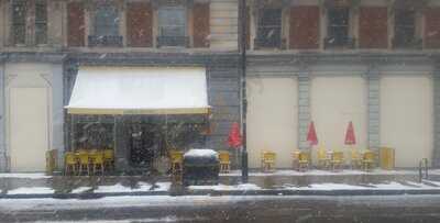 Cafe Des Negociants