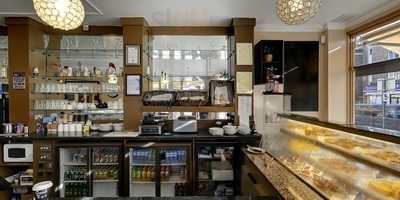 Chocolate & Champagne