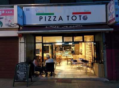 Pizza Toto