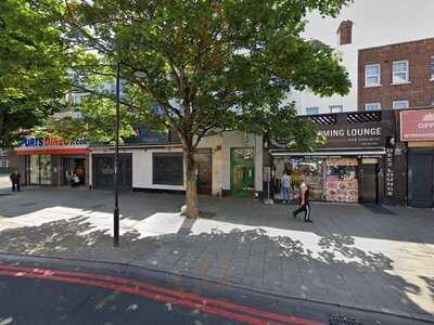 Mo's Table Restaurant