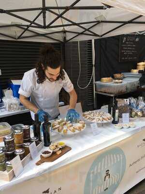 Sicilian Goods Specialist