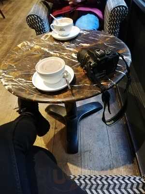 Caffe Nero