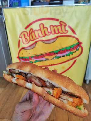 Banh Mi Vietnamese Cuisine