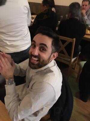 Yiamas Taverna Of London