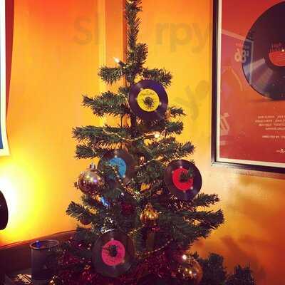 Matters Of Vinyl Importance London's Premier Vinyl Cafe