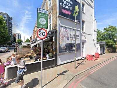 Domino's Pizza - London - Putney