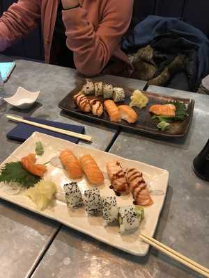 Sushi And Robata
