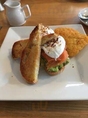 The Corner Cafe And Deli