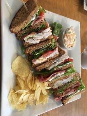 The Corner Cafe And Deli