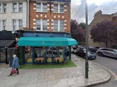 The Corner Cafe And Deli