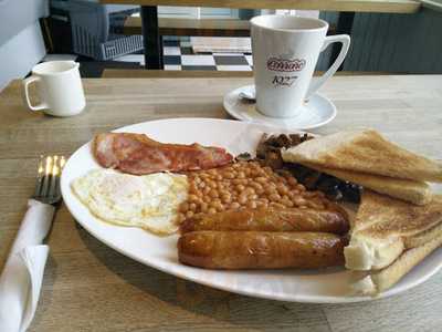 Biscotti's Sandwich Bar