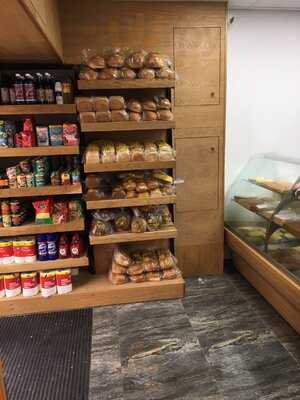 Lincoln's Patisserie