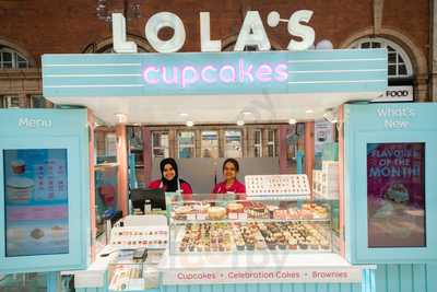 Lola's Cupcakes - Marylebone Station