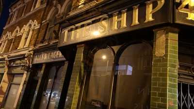 Ship Pub