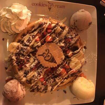 Cookies & Cream Mile End