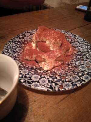 Goppa Restaurant & Pizzeria