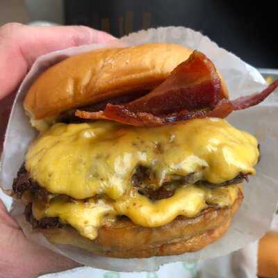 Shake Shack Mansion House