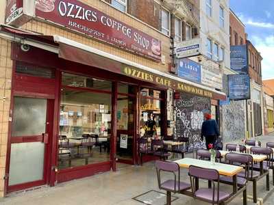 Ozzies Coffee Shop