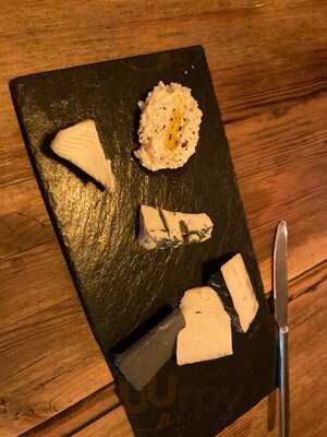 Plant Club - Italian Vegan & Gluten-free Restaurant & Pizzeria