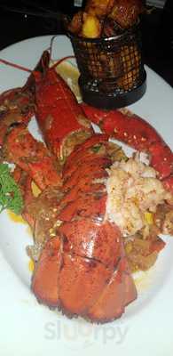 Esquire Bar And Grill