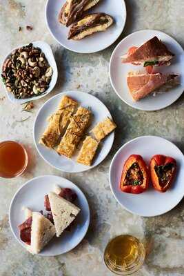 Spelzini And Luigi’s Bar