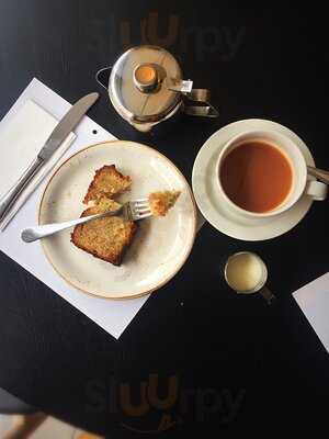 Spelzini And Luigi’s Bar