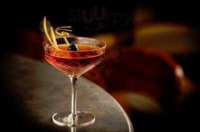 Anthracite Martini Lounge