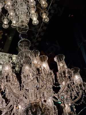 Anthracite Martini Lounge