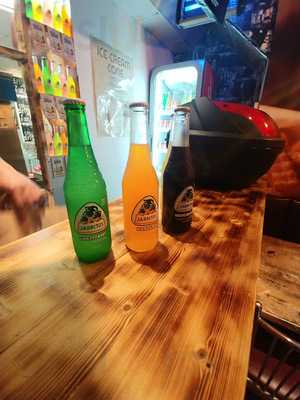 Opla Gourmet Burgers