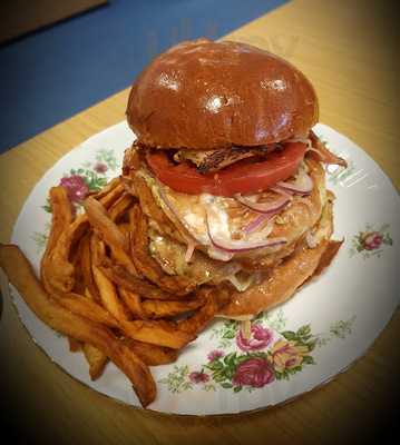 Wise Guys Gourmet Burgers