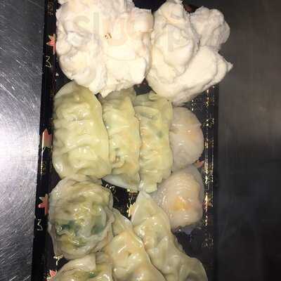 88 Dragons Sushi & Dim Sum