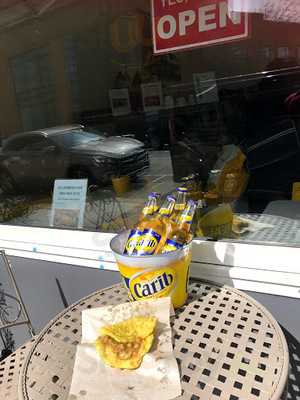 W2 Caribbean Cafe And Roti Shop