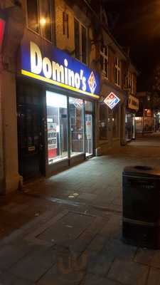 Domino's Pizza - London - East Sheen