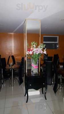 Pelican Rum Bar And Restaurant