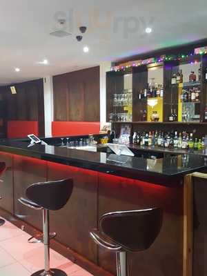 Pelican Rum Bar And Restaurant