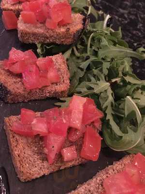 Lt Wine And Cocktail Bar