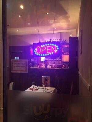 Calcutta Tandoori Restaurant