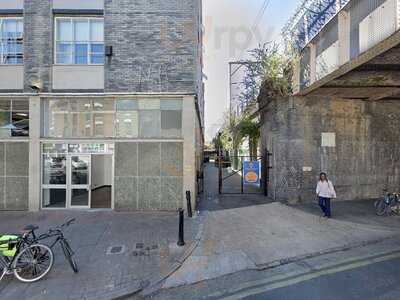 Platform Cafe, Bar, And Terrace