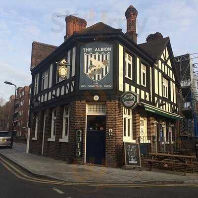 Albion In Goldsmiths Row