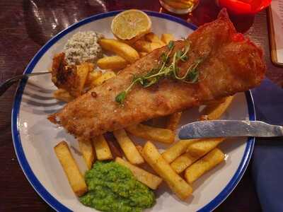 Albion In Goldsmiths Row