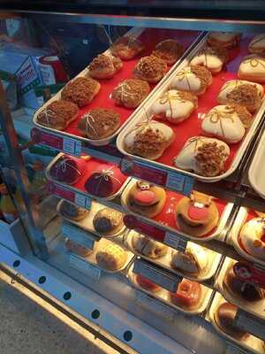 Krispy Kreme London Bridge