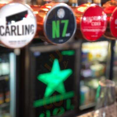 The Fox On The Green