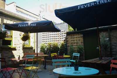 Nightingale On The Green