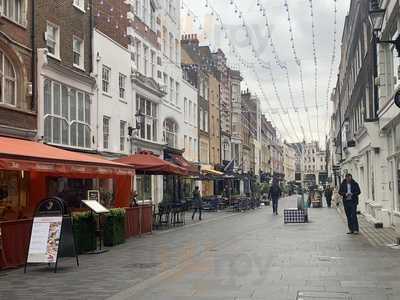 Comida Restaurant And Bar