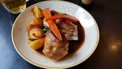 The King & Co | The Elm Park Tavern