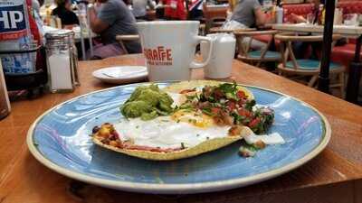 Giraffe World Kitchen